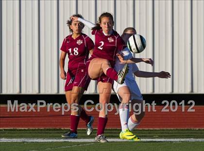 Thumbnail 1 in Pearland vs Bellaire (Pearland Soccer Classic) photogallery.