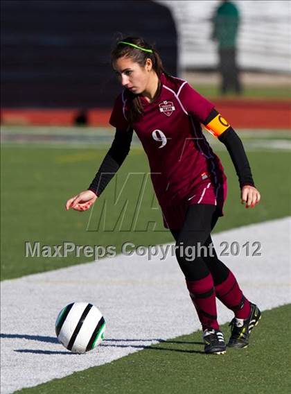 Thumbnail 2 in Pearland vs Bellaire (Pearland Soccer Classic) photogallery.