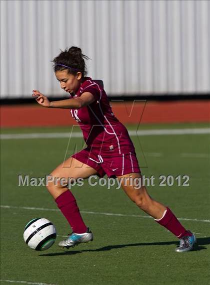 Thumbnail 2 in Pearland vs Bellaire (Pearland Soccer Classic) photogallery.
