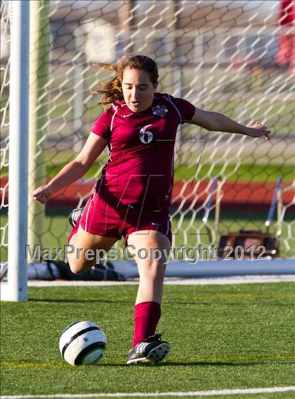 Thumbnail 1 in Pearland vs Bellaire (Pearland Soccer Classic) photogallery.