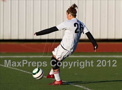 Thumbnail 1 in Pearland vs Bellaire (Pearland Soccer Classic) photogallery.