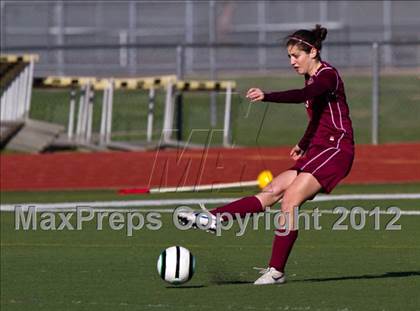 Thumbnail 3 in Pearland vs Bellaire (Pearland Soccer Classic) photogallery.