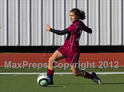 Thumbnail 2 in Pearland vs Bellaire (Pearland Soccer Classic) photogallery.