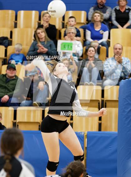 Thumbnail 1 in Flagler/Hi-Plains vs. Pikes Peak Christian photogallery.