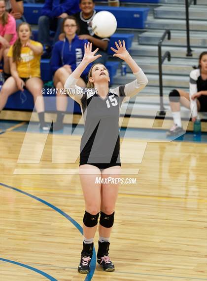 Thumbnail 3 in Flagler/Hi-Plains vs. Pikes Peak Christian photogallery.