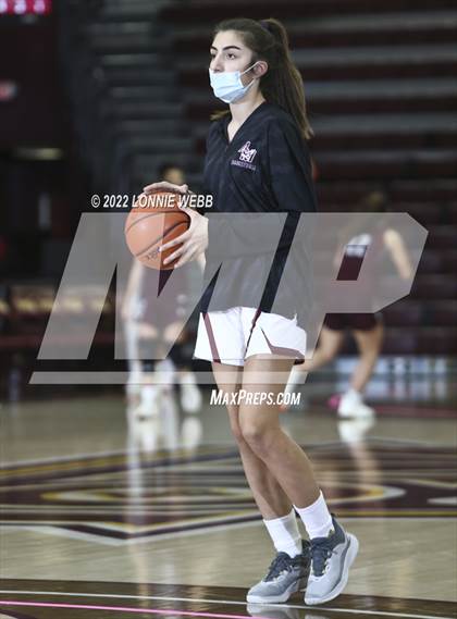 Thumbnail 1 in Harrison vs Albertus Magnus (Slam Dunk Showcase) photogallery.