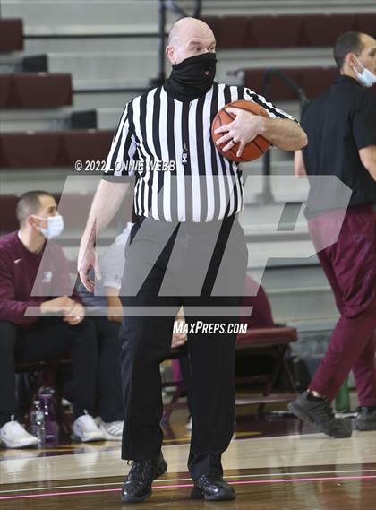 Thumbnail 2 in Harrison vs Albertus Magnus (Slam Dunk Showcase) photogallery.