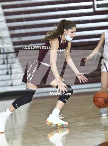 Thumbnail 2 in Harrison vs Albertus Magnus (Slam Dunk Showcase) photogallery.