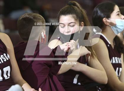 Thumbnail 2 in Harrison vs Albertus Magnus (Slam Dunk Showcase) photogallery.