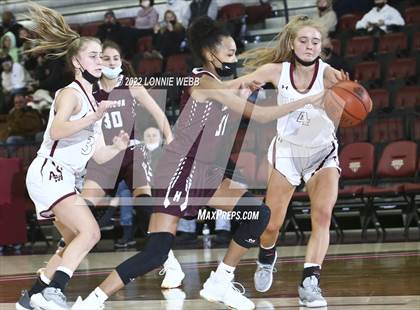 Thumbnail 2 in Harrison vs Albertus Magnus (Slam Dunk Showcase) photogallery.