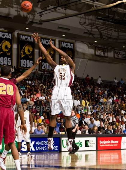 Thumbnail 2 in Petersburg vs. King's Fork (VHSL AAA Semifinal) photogallery.