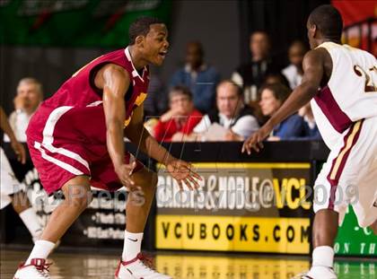 Thumbnail 1 in Petersburg vs. King's Fork (VHSL AAA Semifinal) photogallery.