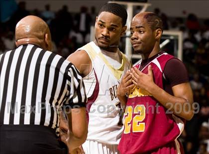Thumbnail 1 in Petersburg vs. King's Fork (VHSL AAA Semifinal) photogallery.