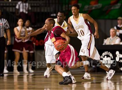 Thumbnail 1 in Petersburg vs. King's Fork (VHSL AAA Semifinal) photogallery.