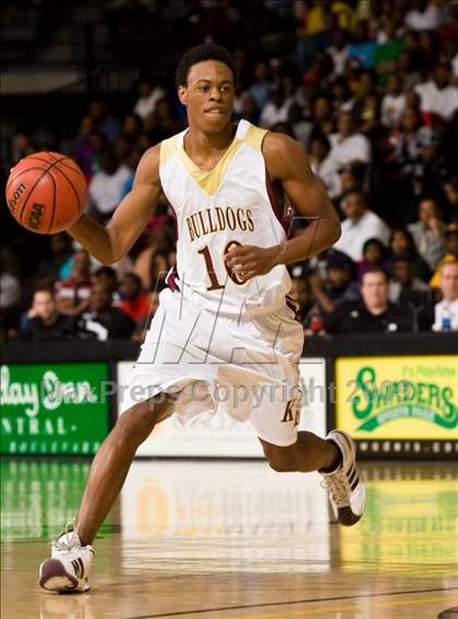 Thumbnail 3 in Petersburg vs. King's Fork (VHSL AAA Semifinal) photogallery.