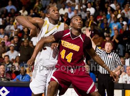 Thumbnail 3 in Petersburg vs. King's Fork (VHSL AAA Semifinal) photogallery.