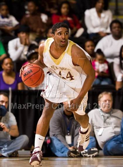 Thumbnail 2 in Petersburg vs. King's Fork (VHSL AAA Semifinal) photogallery.