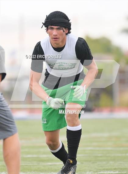 Thumbnail 2 in Hilltop vs San Ysidro (7 on 7) photogallery.