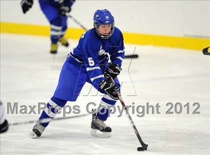Thumbnail 3 in Pearl River @ John Jay (Section 1 Division 2 Quarterfinal) photogallery.