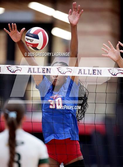 Thumbnail 1 in Prosper vs Allen photogallery.