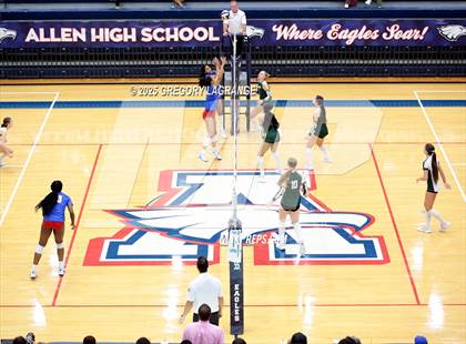 Thumbnail 2 in Prosper vs Allen photogallery.