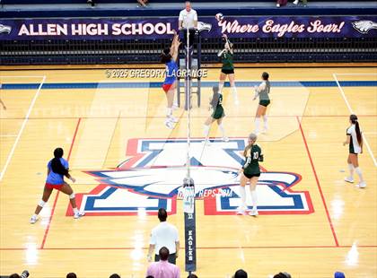 Thumbnail 1 in Prosper vs Allen photogallery.