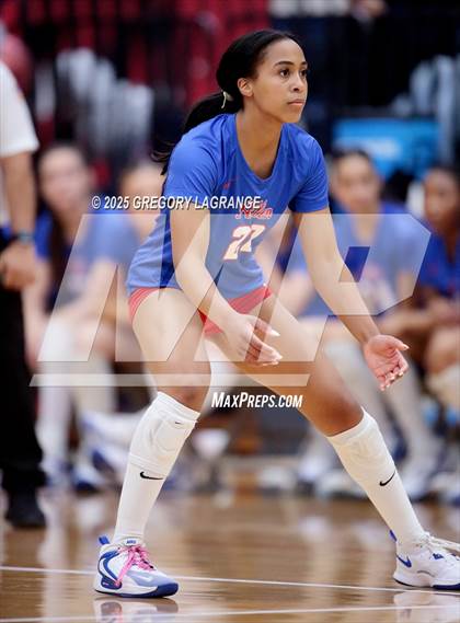 Thumbnail 3 in Prosper vs Allen photogallery.