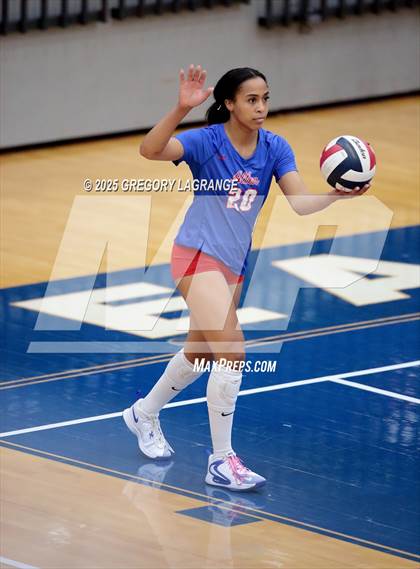 Thumbnail 3 in Prosper vs Allen photogallery.