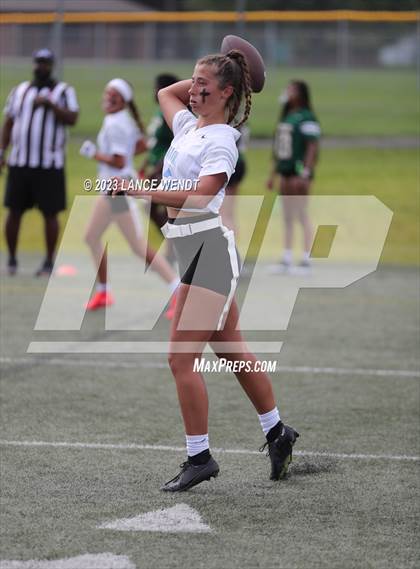 Thumbnail 2 in Smoky Hill vs Valor Christian photogallery.