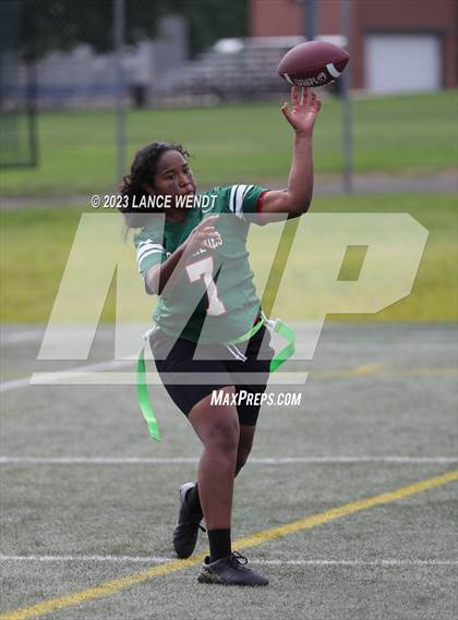 Thumbnail 3 in Smoky Hill vs Valor Christian photogallery.