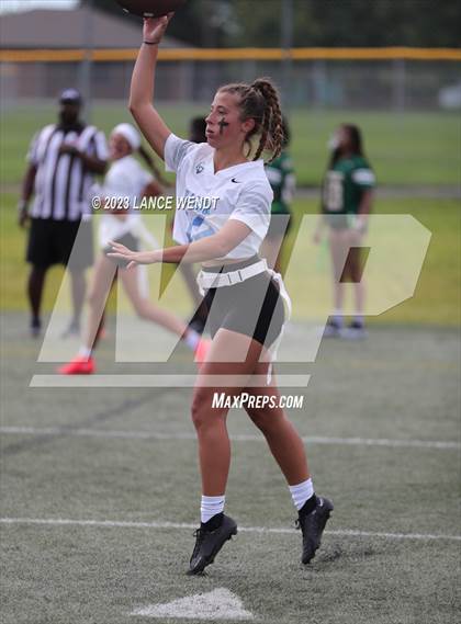 Thumbnail 3 in Smoky Hill vs Valor Christian photogallery.