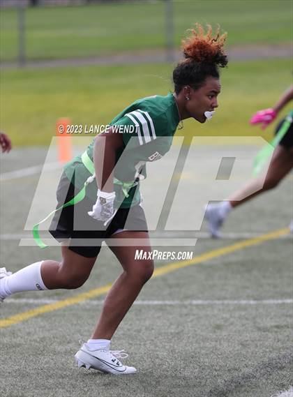 Thumbnail 1 in Smoky Hill vs Valor Christian photogallery.
