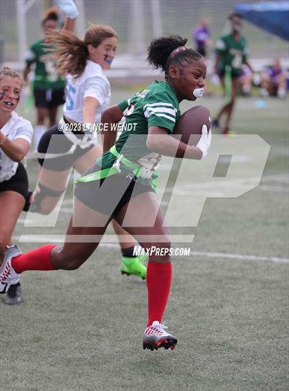 Thumbnail 3 in Smoky Hill vs Valor Christian photogallery.