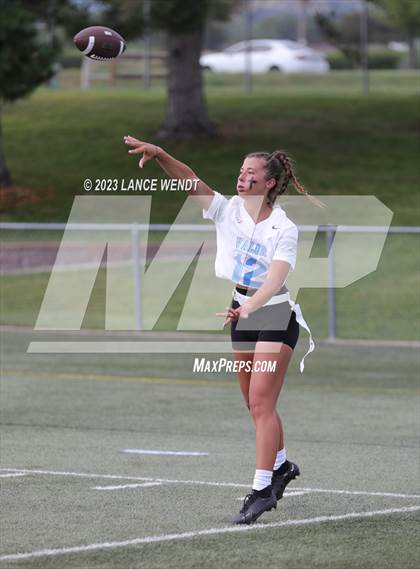 Thumbnail 1 in Smoky Hill vs Valor Christian photogallery.
