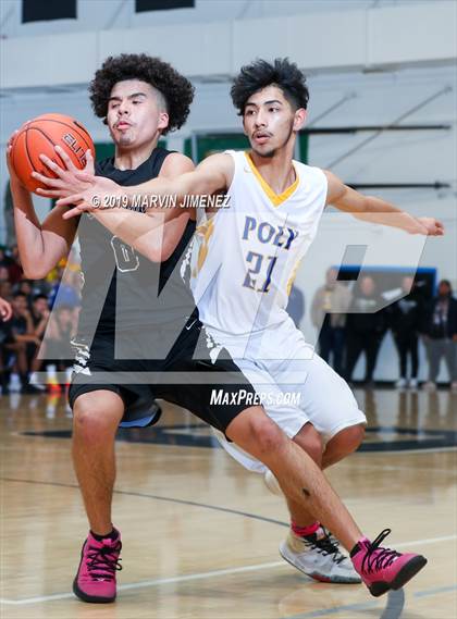 Thumbnail 2 in Poly vs. Roybal (CIF LACS Division III Final) photogallery.