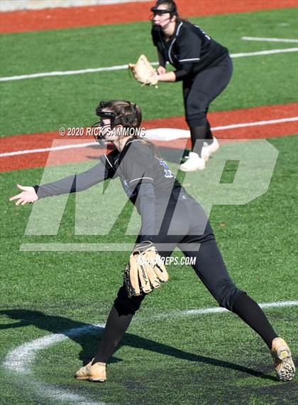Thumbnail 3 in South Stanly vs Lake Norman (Blue Devil Softball Jamboree) photogallery.