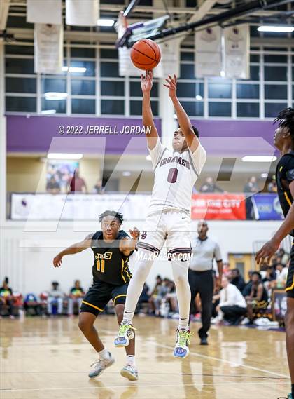 Thumbnail 3 in Farmville Central vs Don Bosco Prep (John Wall Holiday Invitational) photogallery.