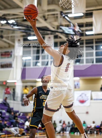 Thumbnail 3 in Farmville Central vs Don Bosco Prep (John Wall Holiday Invitational) photogallery.