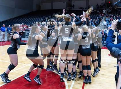Thumbnail 2 in Goliad vs. Bushland (UIL 3A Volleyball Division I Final Medal Ceremony) photogallery.