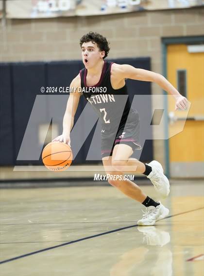 Thumbnail 2 in Golden vs Dakota Ridge (Jeffco 4A/5A Mini Tournament) photogallery.