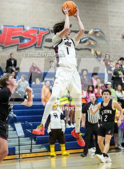 Thumbnail 2 in Golden vs Dakota Ridge (Jeffco 4A/5A Mini Tournament) photogallery.