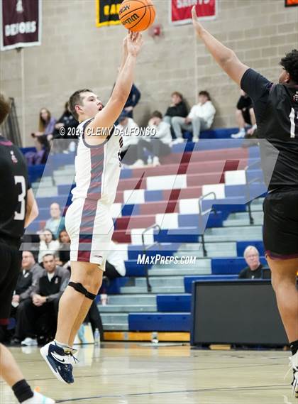 Thumbnail 3 in Golden vs Dakota Ridge (Jeffco 4A/5A Mini Tournament) photogallery.