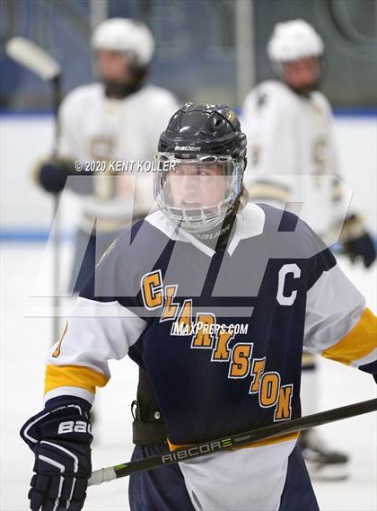 Thumbnail 1 in Clarkston @ Stoney Creek photogallery.