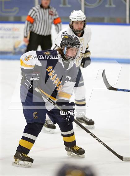 Thumbnail 1 in Clarkston @ Stoney Creek photogallery.