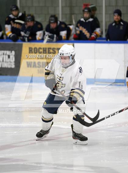 Thumbnail 1 in Clarkston @ Stoney Creek photogallery.