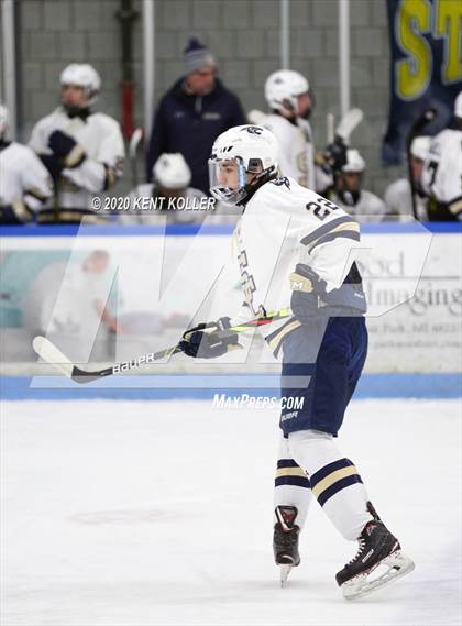 Thumbnail 3 in Clarkston @ Stoney Creek photogallery.