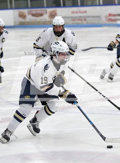 Thumbnail 1 in Clarkston @ Stoney Creek photogallery.