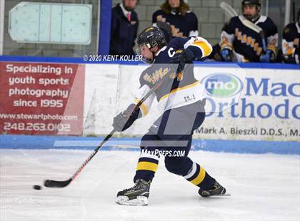 Thumbnail 1 in Clarkston @ Stoney Creek photogallery.