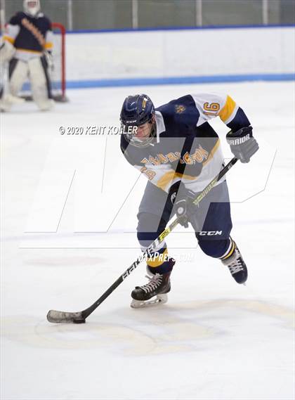Thumbnail 3 in Clarkston @ Stoney Creek photogallery.