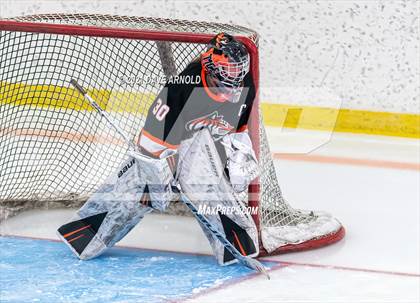 Thumbnail 3 in Greenwich Country Day vs. Proctor Academy (Exeter Invitational) photogallery.